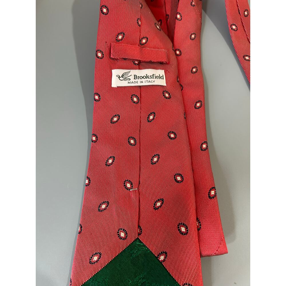 Brooksfield Red Patterned Silk Neck Tie - Italy Made - Picture 3 of 5